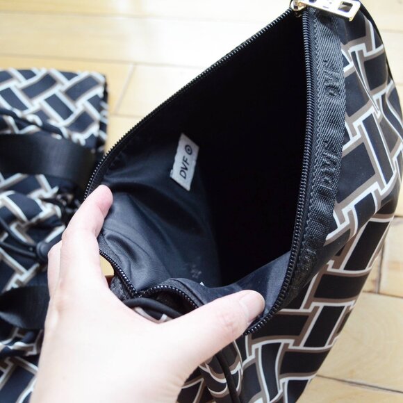 DVF for Target Vintage Weave Neutral Tote Bag Purse + Pouch 3 Pieces Set - Picture 12 of 15